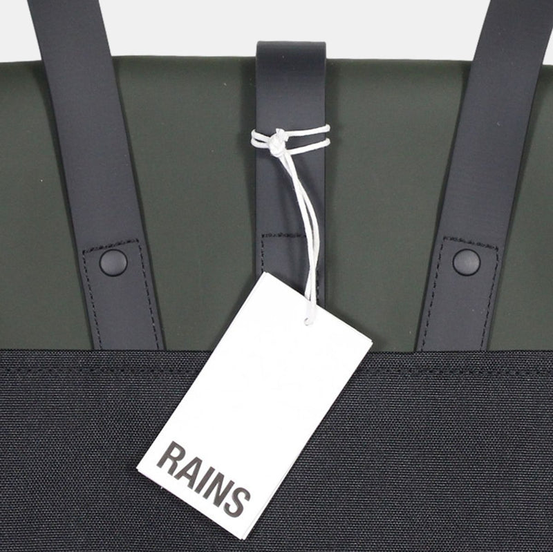 Rains Backpack  / Size Medium / Mens / Green / Polyester