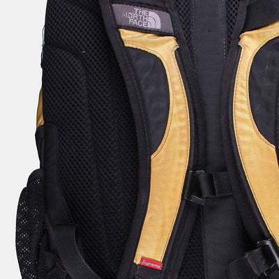 The North Face Backpack / Size Medium / Mens / MultiColoured / Nylon
