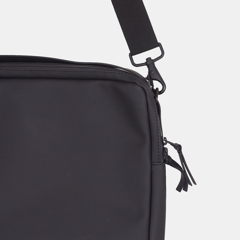 Rains Laptop Bag  / Size Medium / Mens / Black / Polyester
